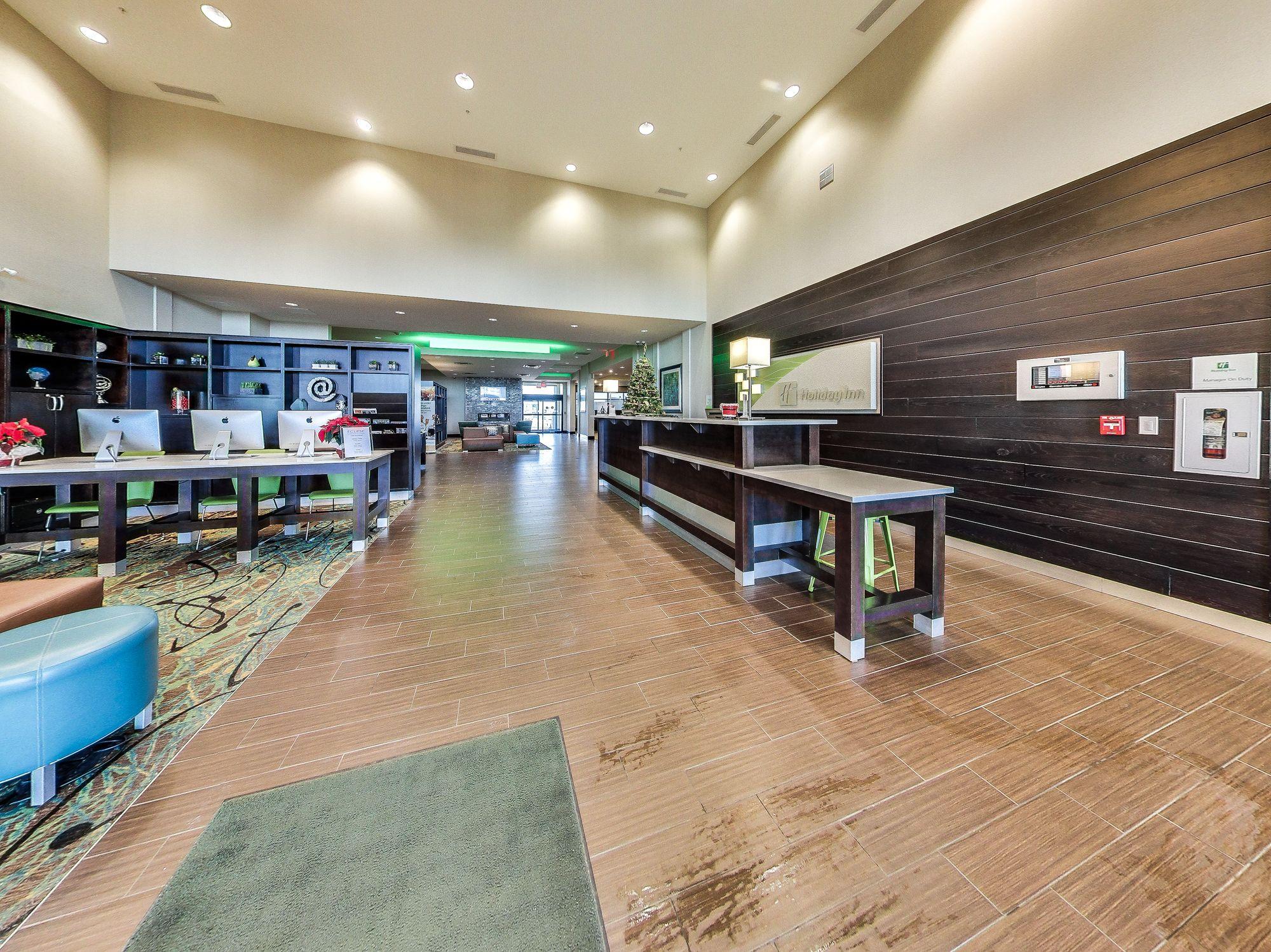 Holiday Inn Hotel & Suites Edmonton Airport Conference Centre By Ihg Nisku Exterior foto
