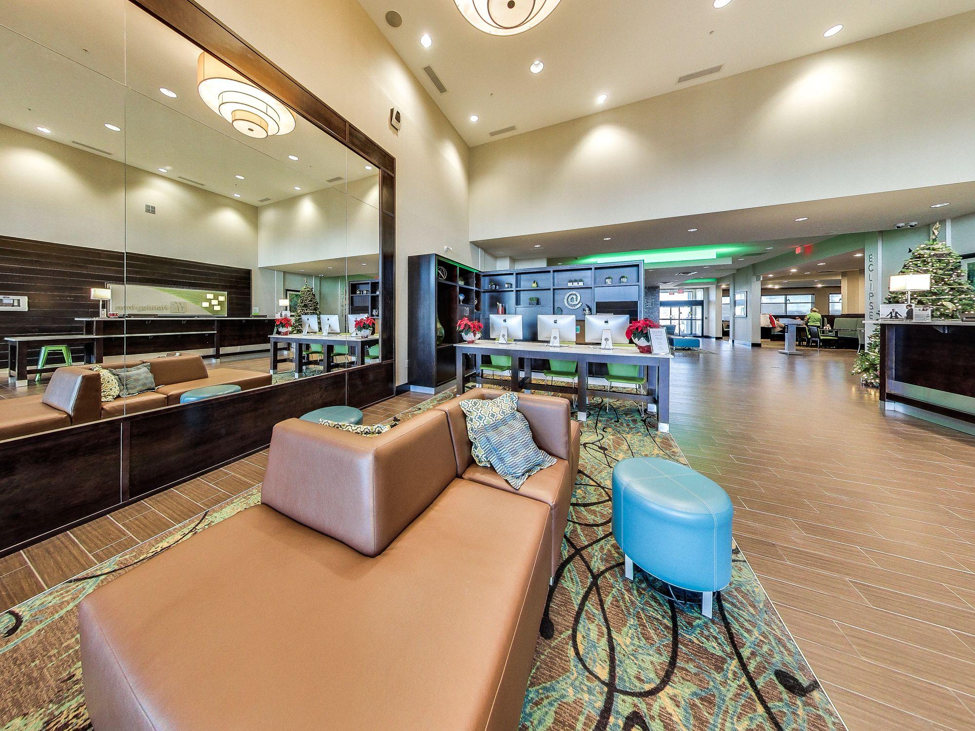 Holiday Inn Hotel & Suites Edmonton Airport Conference Centre By Ihg Nisku Exterior foto